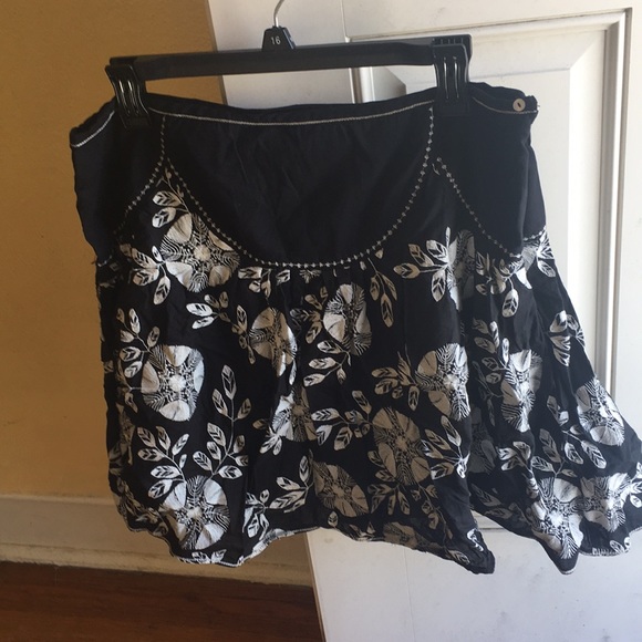 3 For 15🎈Studio M Cotton Skirt 16 - Picture 1 of 8